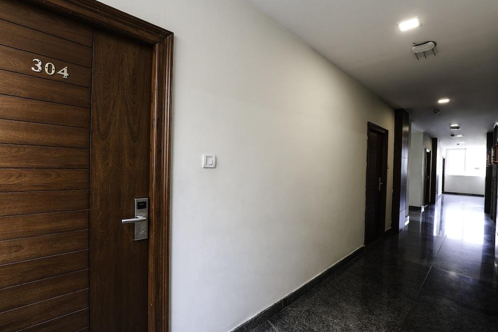 Treebo Trend Hotel Jp Plaza Nampally Hyderabad Exterior photo